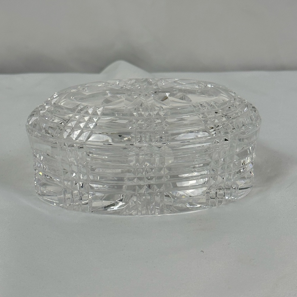 WATERFORD IRISH CUT CRYSTAL OVERTURE TRINKET BOX DRESSER BOX SIGNED